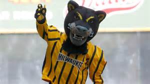 UW-Milwaukee baseball one win away from first NCAA tourney in 15 years