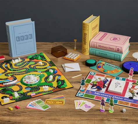 Vintage Bookshelf Board Games Collection - 15 Games! | The Green Head