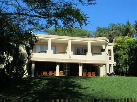 EDEN RIVER LODGE (Scottburgh) - B&B Reviews & Photos - Tripadvisor
