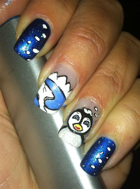 happy feet nails