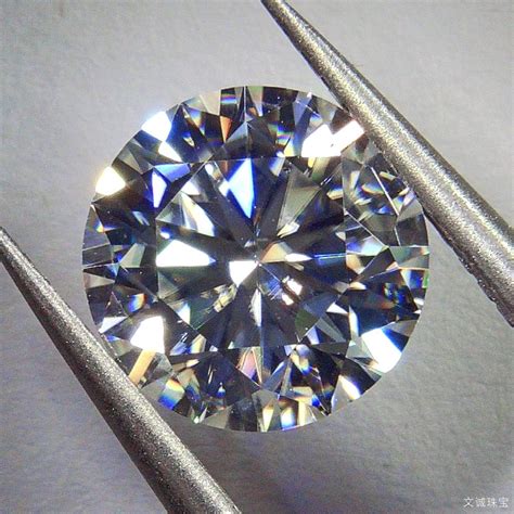 “种”出来的“真”钻石 培育钻石行业快速崛起-培育钻石网