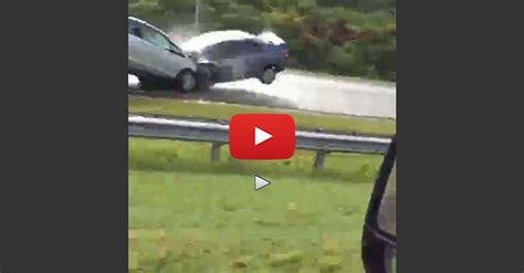 Getting Head On Freeway 的图像结果