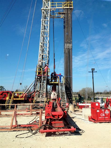 Nabors Workover Rig | Oilfield life, Oil rig jobs, Oilfield
