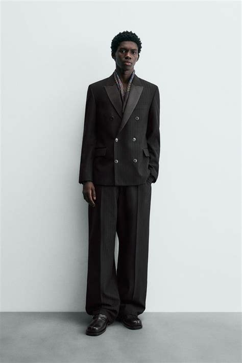 LIMITED EDITION DOUBLE-BREASTED SUIT BLAZER - Black | ZARA India