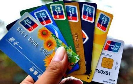 什么是储蓄卡？储蓄卡跟借记卡的区别是什么？_百度知道