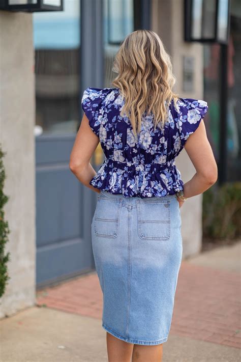 Tessia Knee Length Denim SkirtVintage Light Blue 203 / 27 | Denim ...