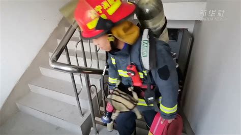 全国消防日：看消防员的超燃一分钟_凤凰网视频_凤凰网
