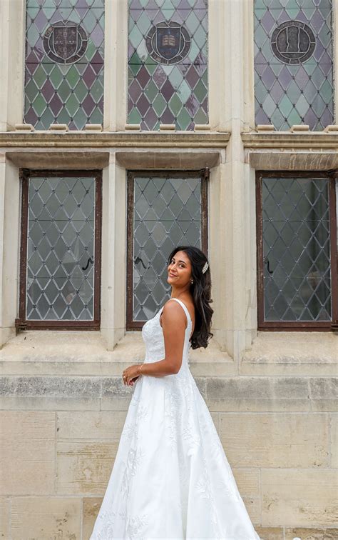 Modest Floral Lace A-line Wedding Dress with Pockets