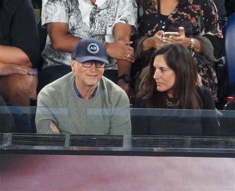 Oracle CEO Mark Hurd sees no reason to fear ERP AI | TechTarget