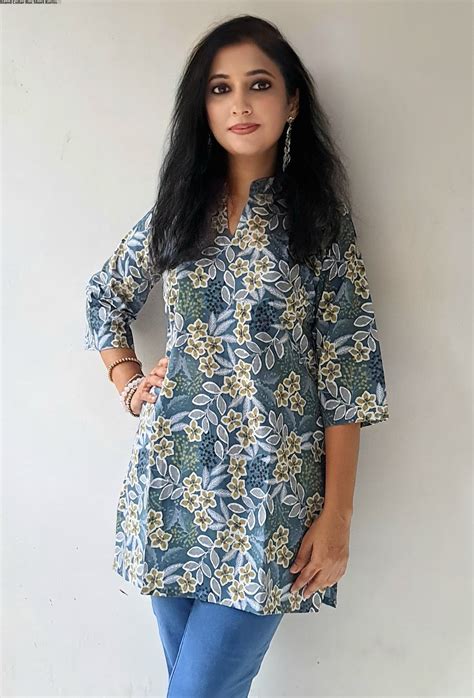 Stand Collar Ruc Short Kurtis Manufacturer Ahmedabad – Kavya Style Plus