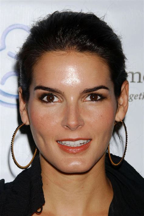 Angie Harmon – Personer – Film . nu