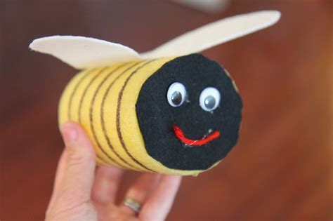Wooden Bumble Bee Craft at Koby Rawling blog