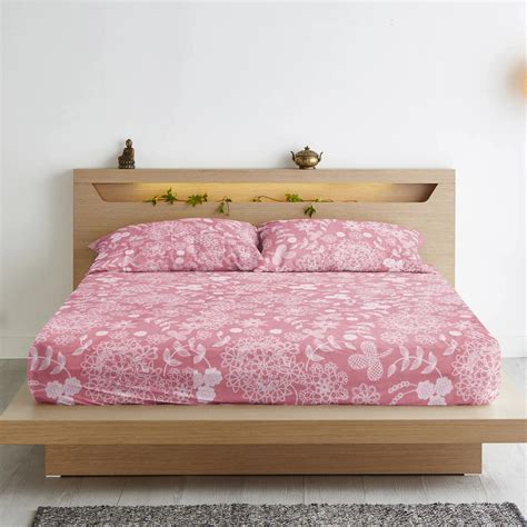 Peach Floral 210 TC Cotton Fitted Bedsheet with Pillow Covers – AURAVE