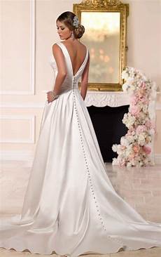 Classic Satin Wedding Gowns by Luxe Satin Wedding Dress I Stella York Wedding Dresses Classic Satin Wedding Gowns