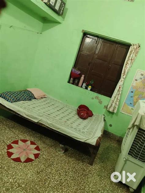 Need roommate in 2 bhk flat only for 1 girl - For Rent: Houses ...