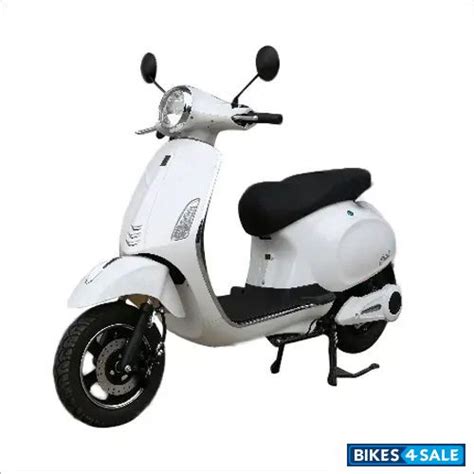 Elesco E-Roy price, specs, mileage, colours, photos and reviews ...