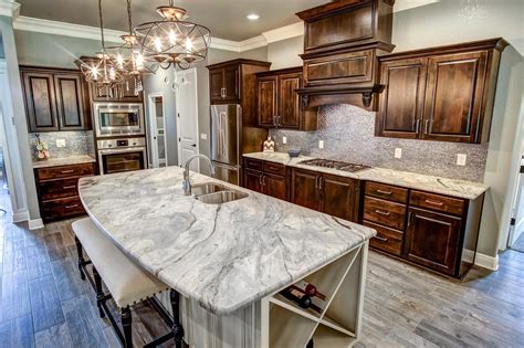 Granite colors come in an amazing array, from dark to light.