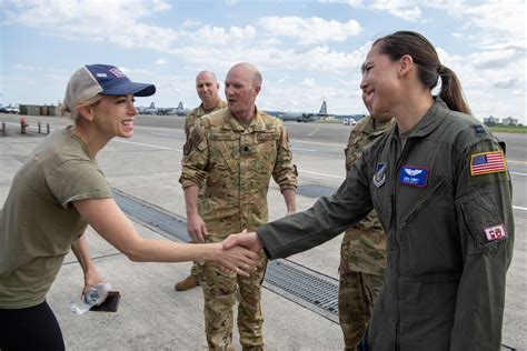 Comedian Iliza Shlesinger visits Yokota > 505th Command and Control ...