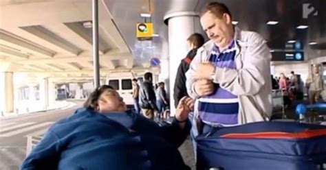 'Too Fat to Fly': Obese Wife Dies Abroad, Man Settles $6M Lawsuit with ...