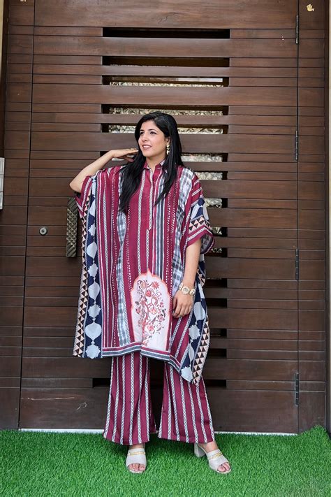 Maroon Majesty Kaftan Set – Ekana Label