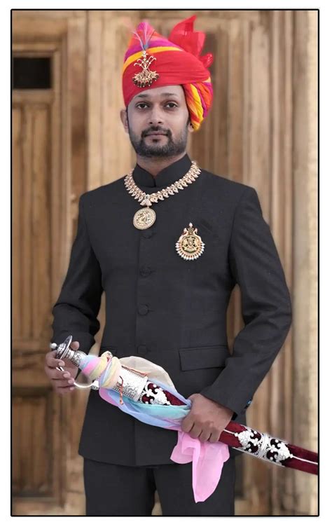 Elegant Jodhpuri Suit for Men - Modern Marwar Sherwani Coat | Modern Marwar