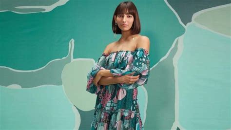 10 alluring off-shoulder dresses to make a statement