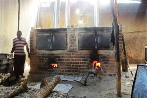 Baking with Improved Ovens - energypedia