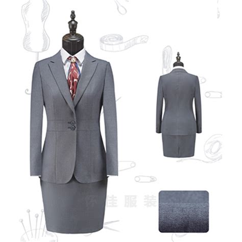 铜仁西装定制：正式西装和休闲西装的区别_女装_服装