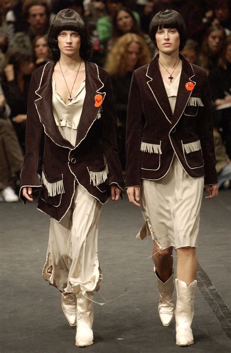 Undercover Spring 2004 Ready-to-Wear Fashion Show | Fashion trend ...