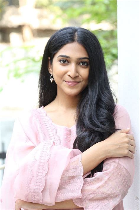 Actress Apoorva Rao New Photos at Happy Ending Movie Interview.