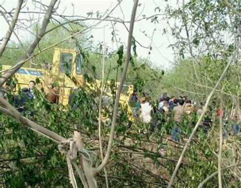 昆明一施工方与村民冲突 致8死18伤_海南频道_凤凰网