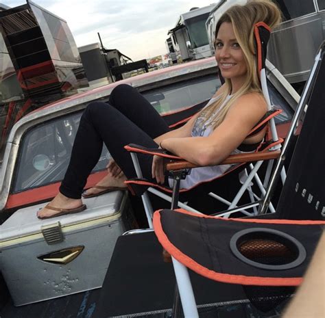 Amy Earnhardt's feet