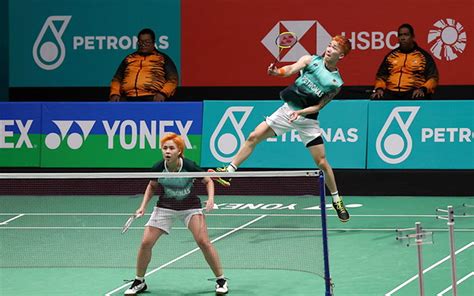 Mixed Doubles Badminton 的图像结果