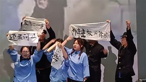 扬州新入职大学生演出的话剧《破晓》五四运动的序幕 夏正华
