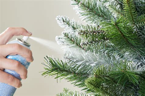 How To Use Fake Snow Spray