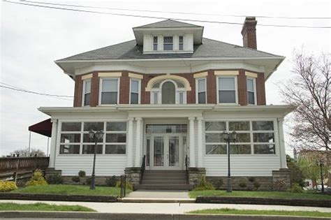 Our History | Askew-Houser Funeral Homes Inc.