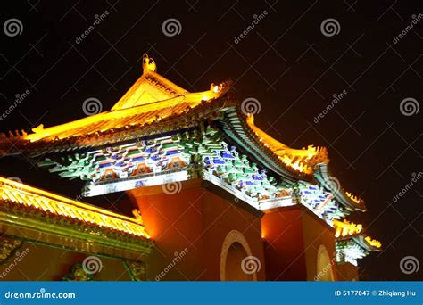 Chinese palace at night stock image. Image of garden, imperial - 5177847