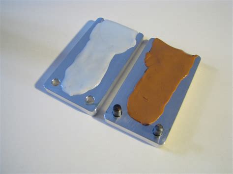 Macbook died, key copying and transparent lock « Toool's Blackbag