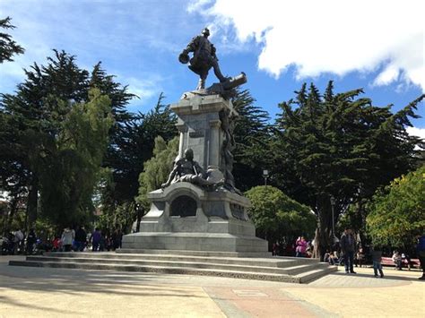 Nice monument - Reviews, Photos - Monumento a Hernando de Magallanes ...