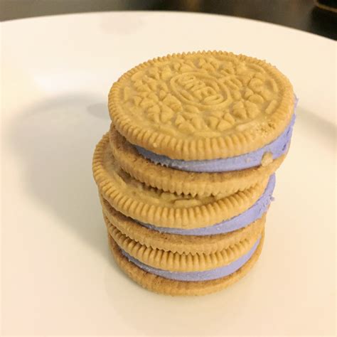 Blueberry Pie Oreo | ZOMG! Candy