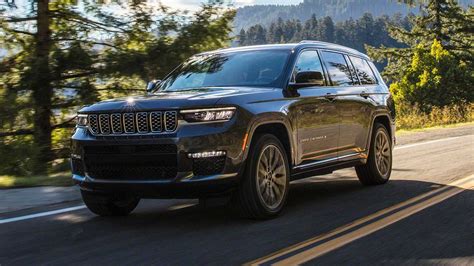2021 Jeep Grand Cherokee L Gets Quick Trackhawk Ultra-SUV Mutation - autoevolution