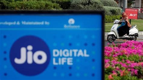 Jio Fiber launch updates: Broadband plans start at ₹ 699, monthly ...