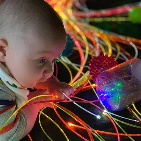 The use of lighted toys to reduce pain and fear during blood collection ...
