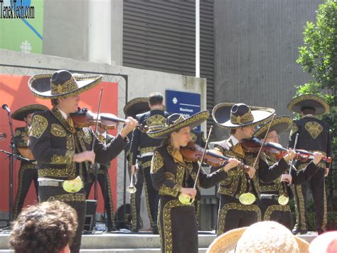Living Vancouver Canada: CBC Musical Nooners in Vancouver - Mariachi ...
