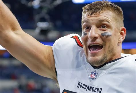 New England Patriots' Rob Gronkowski Expresses Confidence in Coach Bill ...