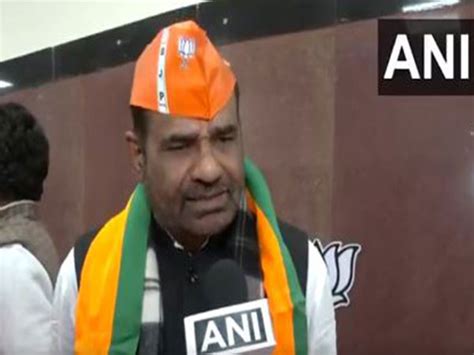 "Congress, AAP want to give rights of poor to Bangladeshi infiltrators ...