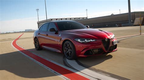 Alfa Romeo Giulia Quadrifoglio Collezione 2025 Wallpaper - HD Car Wallpapers #30036