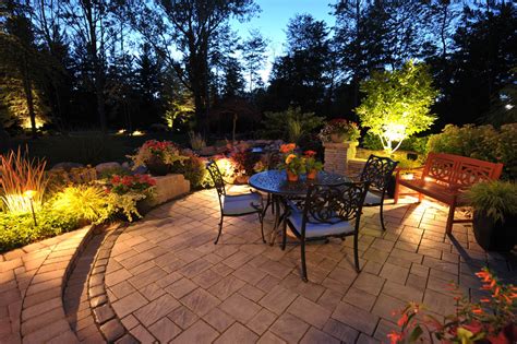 Landscape Lighting Ideas | Lawn Care Midland MI