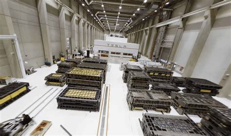 Watch a Drone Fly Through The Tesla Assembly Line – ilovetesla.com