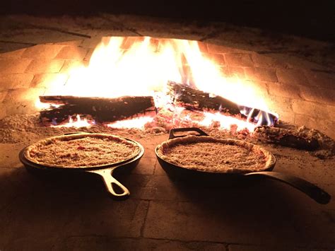 Texas Oven Co. Chicago style pizza, wood-fired - Texas Oven Co.